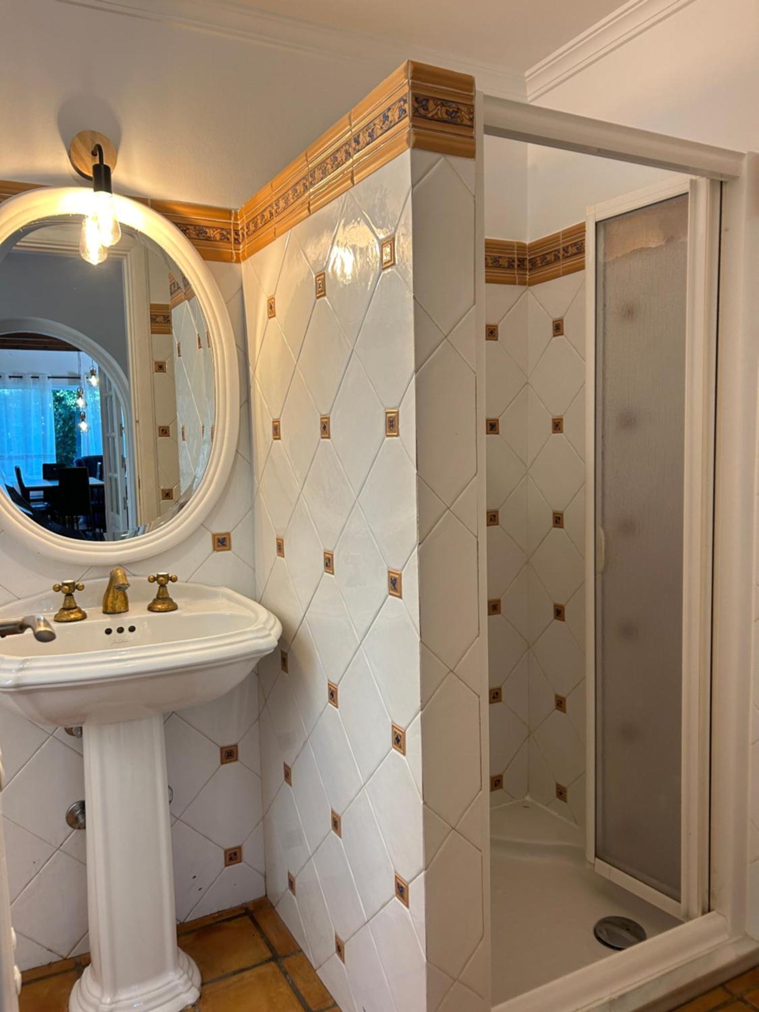 Villa Close To The Beach In Марбеля Екстериор снимка